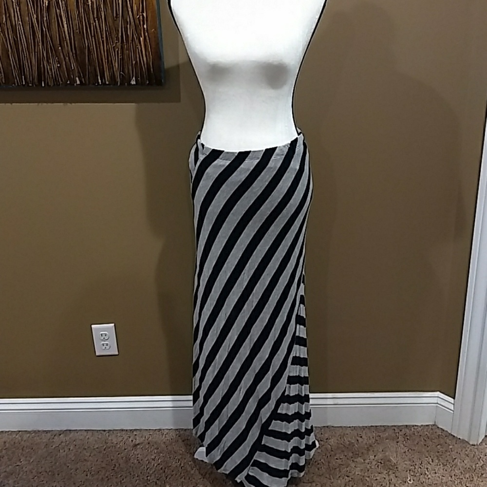Black and grey striped maxi skirt